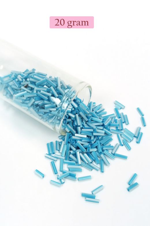 Royaleks RT-RYL-BN24094-16-20 Uzun Boru Kesme Boncuk Çap 2Mm Uzunluk 10 Mm - 20 Gram - Açık Mavi Beyaz - Bnc240