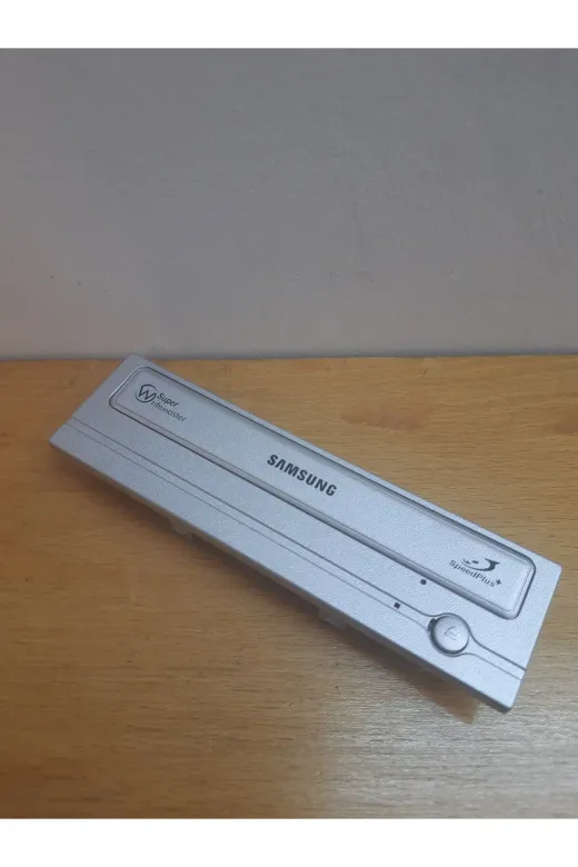 Samsung 796688866 Dvd Kapağı Önpanel Gumüş Renk Bg68-01201A