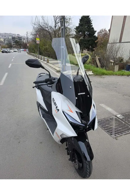 SFM Lahos Ön Cam 2024-2026 Model 78cm Şeffaf Renkli 4mm