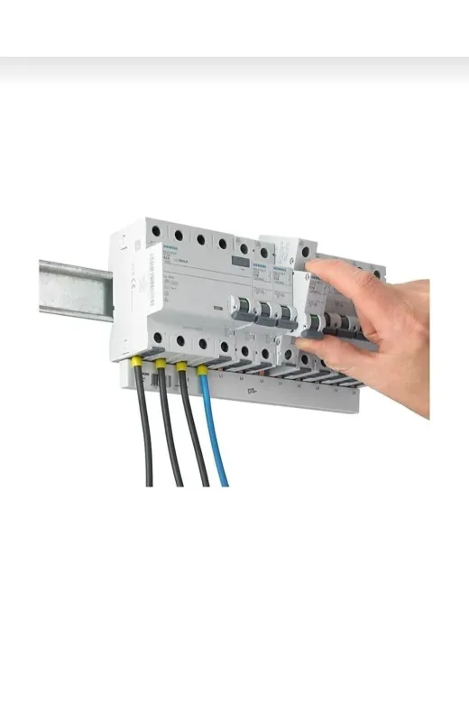 Siemens TYC28Z1X5N168752689981139 Trifaze 25A 300Ma A Tipi 5Sv5612-6 Kaçak Akım Koruma Rölesi