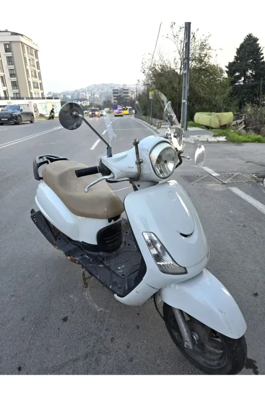 SYM Fiddle II 125 Ön Cam 2008-2016 Model 53cm Şeffaf Renkli Elcikli APARATSIZ