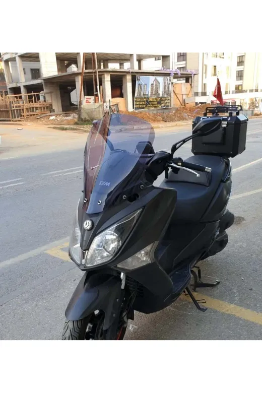 SYM Joymax 250 İ Ön Cam 2013-2016 Model 54cm Füme Renkli 4mm SPORTİF