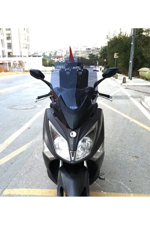 SYM Joymax 250 İ Ön Cam 2015-2016 Model 65cm Füme Renkli 4mm APARATSIZ