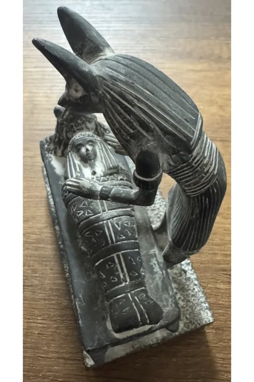 t camp anubis-01 Antik Anubis – Ölüler Tanrısı (Doktor Tanrı) Figürü Mumyalama Sahnesi