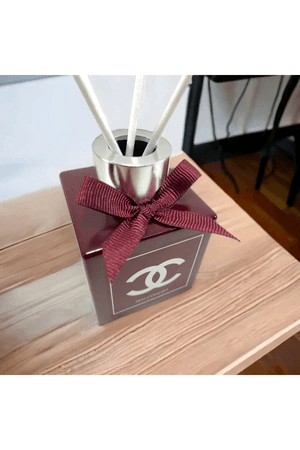 Tiem Concept 20211473 Dekoratif Vanilya Kokulu Bordo Parlak Şişeli 100 Ml Oda Kokusu