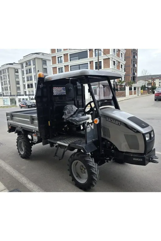 Tracar T 240 Ön Cam 2023-2026 Model 70-89cm Füme Renkli 4mm