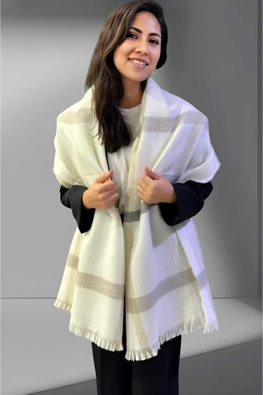 UTŞ152536 Kadın Yumuşak Dokulu Ekru- Gri Çizgili Omuz Şalı Atkı ( 70Cm X 180Cm )