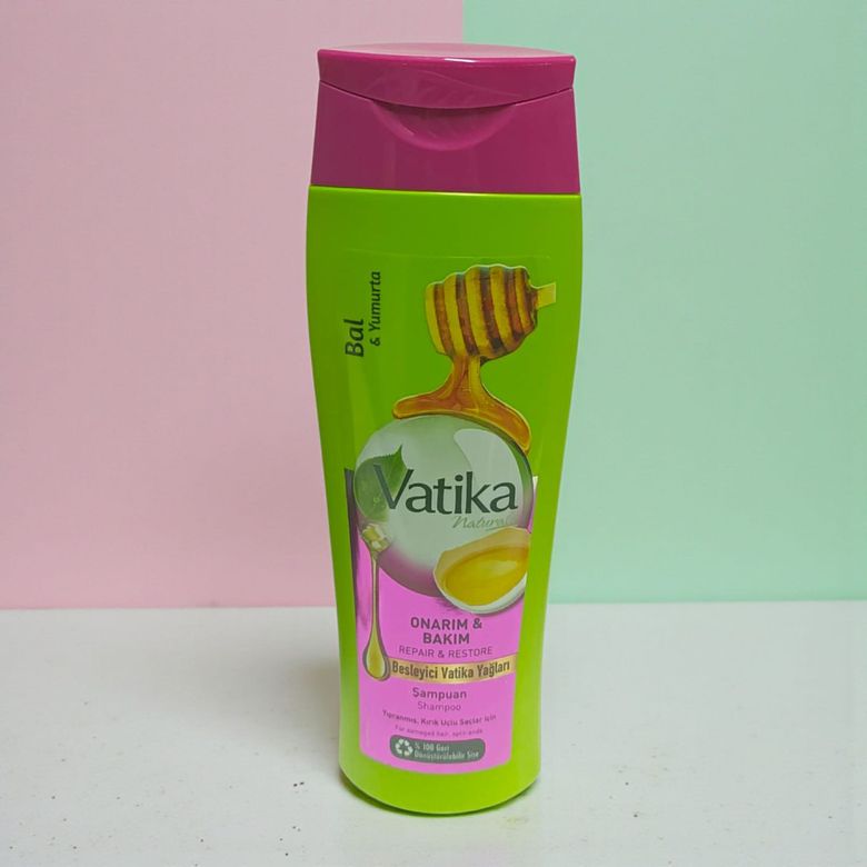 Vatika FT2255400TR Naturals Onarım & Bakım Bal & Yumurta Özlü Şampuan 400Ml