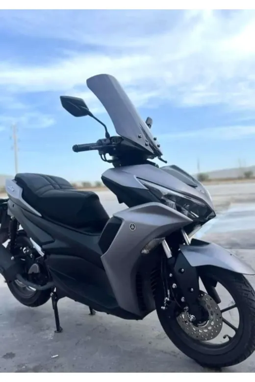 Yamaha Mio Aerox 125 Ön Cam 2023-2026 Model 54cm Siyah Renkli 4mm