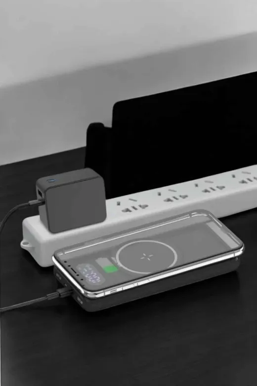 yusuftex B-PZ5VTJ7RT8K2F Powerbank Taşınabilir 10.000 Mah Hızlı Şarj Dijital Göstergeli