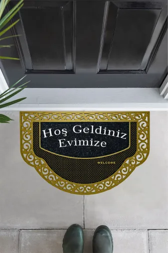 215 Yarım Ay Modeli Hoş Geldiniz Yazlı Gülen Emoj Desenli Kapı Önü Paspası Altın Rengi