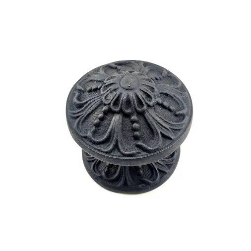 Antika Tarz Dekoratif Pirinç Çiçekli Kapı Tokmağı - 80 Mm Çap, Oksit