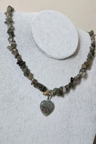 ART LİFE DOĞALTAŞ Natural Stones artlıfe900515 Sertifikalı 8 Mm Zebercet (Peridot) Doğaltaş Kolye