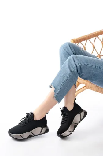 Aymood 142472aym Rs-400 Siyah Bağcıklı Fileli Platin Taban Günlük Kadın Spor