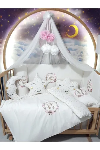 Baby Clime USN-70130-LCİB-1. 70X130 Nakışlı Bebek Uyku Seti Isimli - Lüks Cibinlik Ve Aparat - Çiçek Nakış Motifi