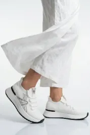 Beyaz Anorak Bağcıklı Kadın Sneaker