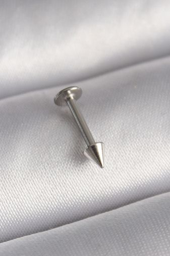 Clariss PR1362-BLNC 316L Çelik Gümüş Renk Çivi Model Piercing