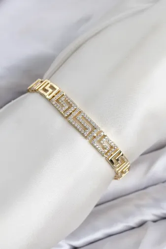 CM Labirent Model Zirkon Taşlı VIP Seri Gold Renk Pirinç Kadın Bileklik TJ-BB8613