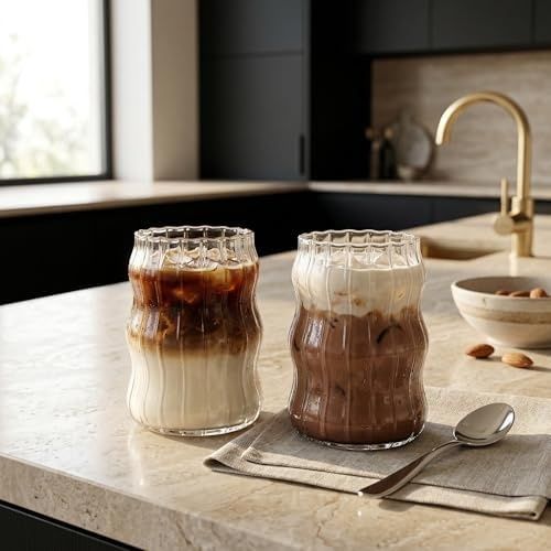 Diğer 126623617 Borosilikat Cam Bardak, 400 Ml Kapasite, Dayanıklı Yapı, Çift Cidarlı Yalıtım, Ev Ofis Restoran İçin Kullanıma Uygun Borosilikat Cam Çay Kahve Espresso Sunum Bardağı