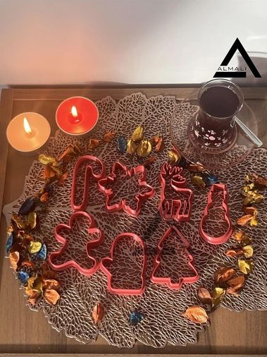 Diğer 131573316 Yılbaşı Temalı Kurabiye Kalıbı Seti 7 Adet