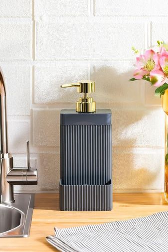 Diğer 57858324443358099283959 13139 Lisbone Süngerlik Hazneli Banyo Ve Mutfak Sıvı Sabunluk 550Ml Açık Gri