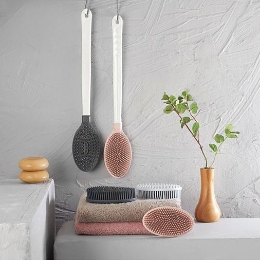 Diğer 57858324444170499283959 Çift Taraflı Banyo Duş Vücut Fırçası Yumuşak Uzun Saplı Sırt Kese Masaj Fırçası Pembe Renk 152Gp Açık Ahşap
