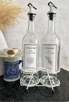 Diğer 57858324452049199283959 Beyaz Standlı Akıtıcılı Şeffaf 750 Ml Beyaz Etiketli Yağlık Yağdanlık 0