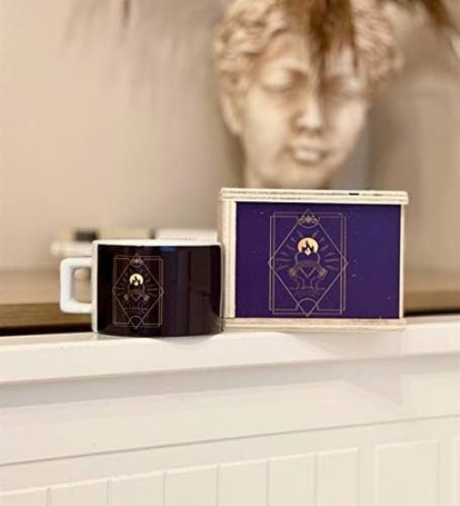 Diğer 57858324452251599283959 Tarot Gökkuşağı Kalp Ateş Tasarımlı Kutulu Kupa Açık Altın