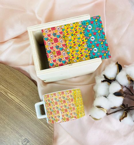 Diğer 57858324452279399283959 I You Tasarımlı Kutulu Kupa Açık Altın
