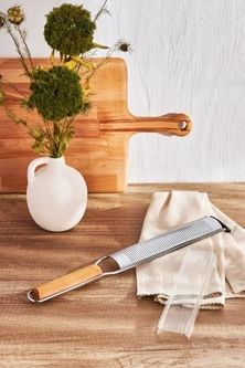Diğer 57858324452644099283959 Naturel İnce Dişli Rende Açık Gri