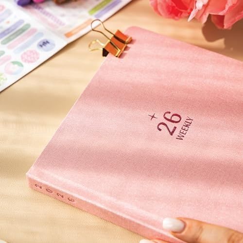 Diğer 57858324452712699283959 2026 Dikey Haftalık Ajanda 12 Aylık Sert Kapak 18X20 Cm - Pembe Açık Gri