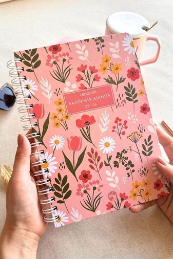 Diğer 57858324452813299283959 Akademik Ajanda 17X24 Cm Spiralli 25/26 Spring Açık Gri