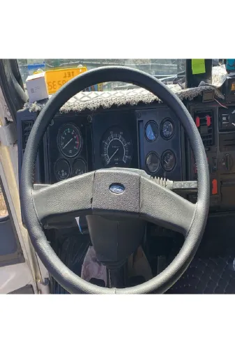 Dikişli Direksiyon Kılıfı Siyah Deri Siyah Dikişli Ford 2520 97 Kasa