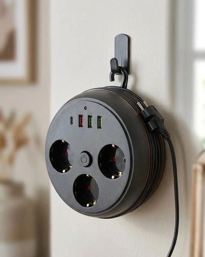 Epilons 25DYMUCZZZSARGILIAKIMKORUMA3395-2 Güvenli Çoklu Priz 3 Priz 3 Usb 1 Type C Termal Koruma Uzun Kablo