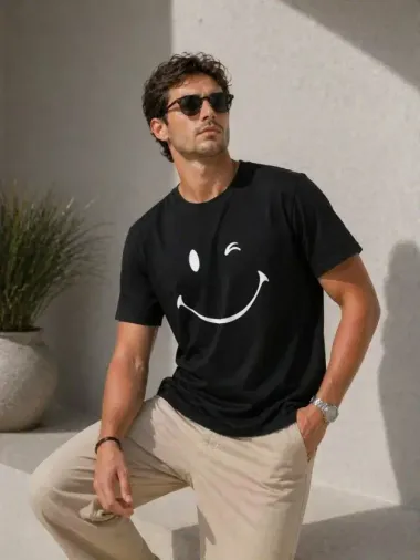 Erkek Minimal Gülümseyen Yüz Baskılı Tişört Kısa Kol Yazlık T-Shirt - Siyah - XS - Siyah