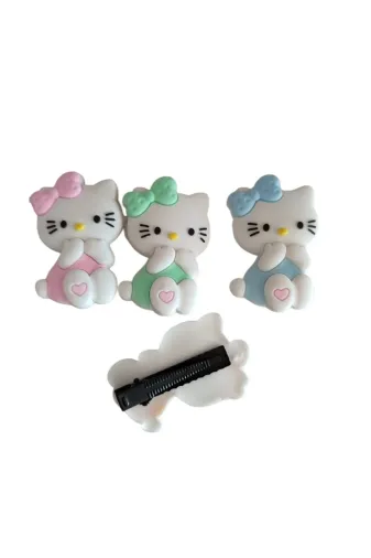 FAMEMUS ACCESSORY 0020024 Hello Kitty Figürlü Sevimli Saç Tokası – 1 Adet Gönderim (10493)( Renk Seçimi Için Mesaj Atınız)