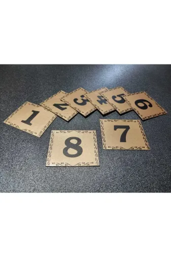 GENDEC GEN5.5X6.5CM01-8 Kapı Numarası 5.5X6.5 Cm Metalik Altın Sarı Üzeri Siyah Baskı Kendinden Yapışkanlı No:1 Den 8’E