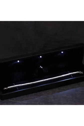 Harem Altın BR11004768 Gümüş Işıklı Kutulu 4 Mm Beyaz Taşlı Su Yolu Kadın Bileklik