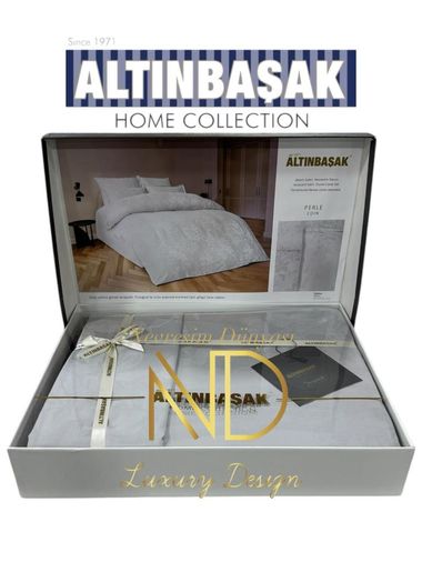 Jakarlı Saten Çift Kişilik Nev Takımı Perle Coin
