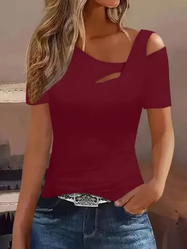 Kadın Kısa Kollu Asimetrik Yaka Detaylı Viskon Bluz - 2XL-3XL - Bordo