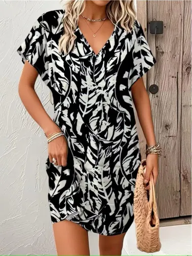 Kadın Kısa Yarasa Kollu V Yakalı Desenli Süprem Kısa Elbise - 2XL-3XL - Siyah