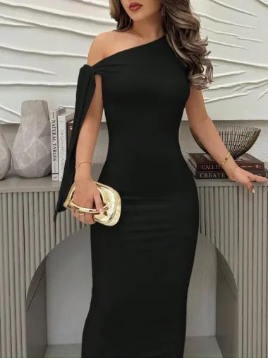 Kadın Yakası Açık Omuzdan Bağcıklı Uzun Janjan Krep Elbise - L-XL - Siyah