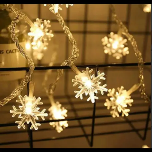 Kar Tanesi 5m 28 Led Gün Işığı Kar Tanesi 4 Cm Pilli 2 Kademeli