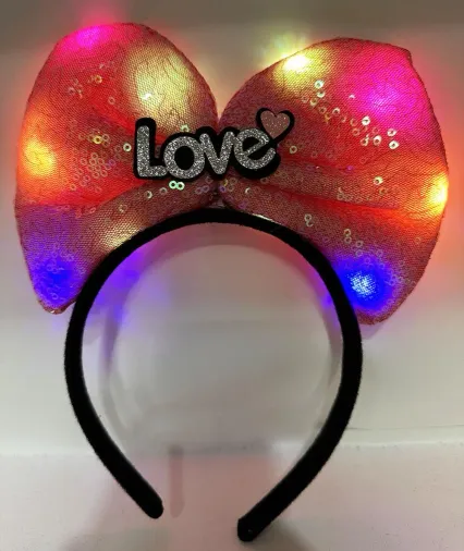 LED Işıklı Love Yazılı Fuşya Fiyonk Taç – Kız Çocuk Parti Tacı