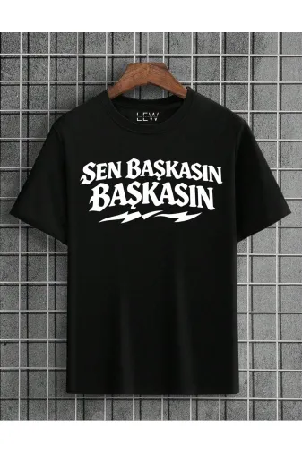 lovver senbaş1 Sen Başkasın Sözlü Çift Taraflı Premium Baskı Pamuklu Konser Konsept Tişört