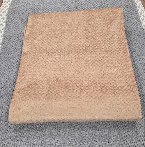 Lüks Kadife Dotlu Kaymaz Koltuk Örtüsü (180x220) - Sütlü Kahve
