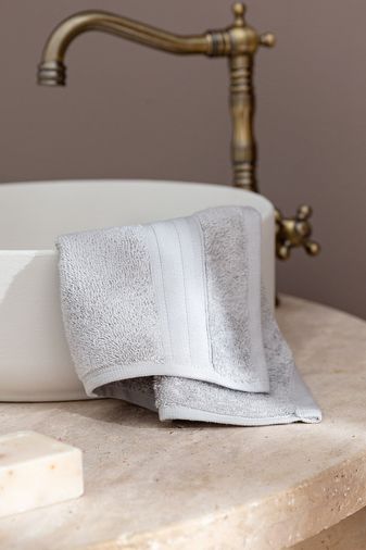 Madame Coco 8684427029466 Martha Yüz Havlusu (Tencel™) - Açık Gri - 50X80 Cm