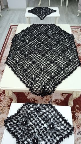 Mandaş Tığ işi El Örgü vitrin seti 4 parça siyah