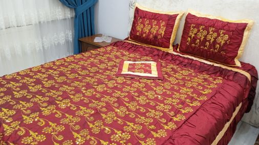 Nayır Çift Kişilik Saten Pullu Yatak Örtüsü Bordo