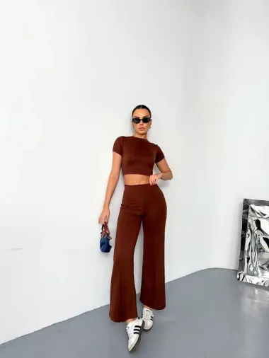 Osy Modal Yumuşak Dokulu Kumaş Kısa Kollu Crop Alt Ispanyol Paça Pantalon Ikili Takım - Kahverengi - M - Kahverengi